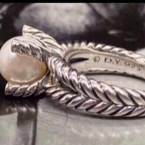 David Yurman Cable Pearl Ring size 8 - Picture 2 of 3